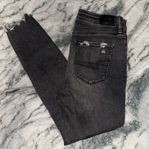 American Eagle Super-High Rise Jegging